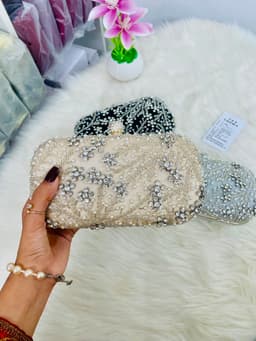 Cross-border new diamond dinner bag pearl handbag handmade beaded light luxury banquet diamond bag diagonal shoulder bag thumbnail 1